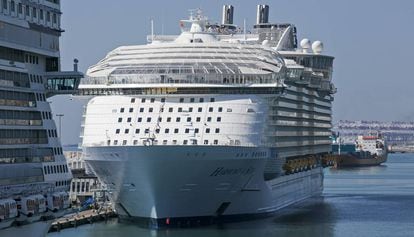 El creuer 'Harmony of the seas', l'any passat a Barcelona.