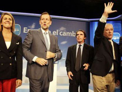  Ana Mato,Dolores de Cospedal, Mariano Rajoy, Jos&eacute; Mar&iacute;a Aznar, Javier Arenas y Esteban Gonz&aacute;lez Pons.