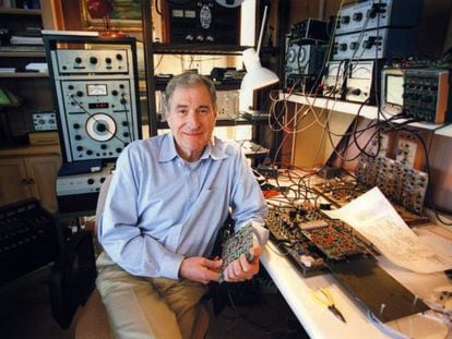 Ray Dolby, ingeniero de sonido. 