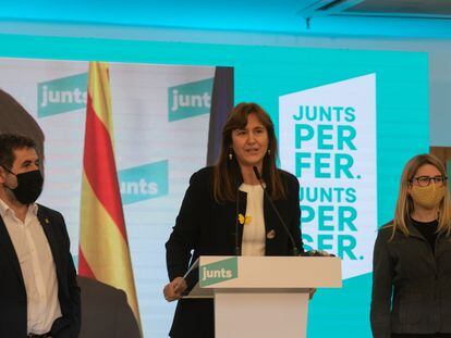 Laura Borràs, entre Jordi Sànchez y Elsa Artadi