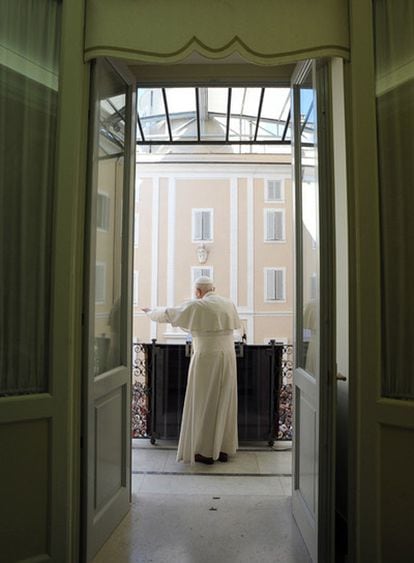 Benedicto XVI, en la residencia veraniega de Castelgandolfo, en agosto de 2009.