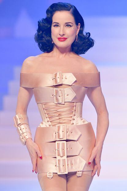 Dita von Teese, otra de sus musas.