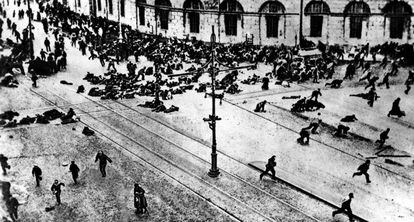 Enfrentamiento entre bolcheviques y el Ejército ruso en Petrogrado en 1917.