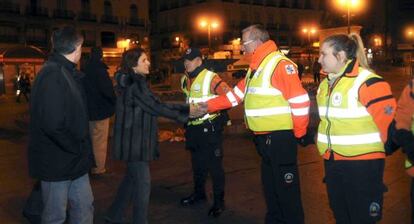 Ana Botella supervisa el despliegue.