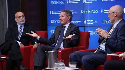 Ben Bernanke, Timothy Geithner y Hank Paulson este miércoles en Washington.