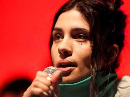 Nadia Tolokonníkova, miembro de las Pussy Riot, en abril de 2019 en Buenos Aires.