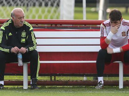 Del Bosque y Casillas, durante el entrenamiento.