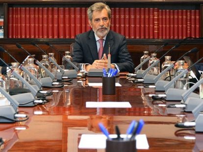 Carlos Lesmes preside la reunión del pleno del Consejo General del Poder Judicial celebrada este jueves.