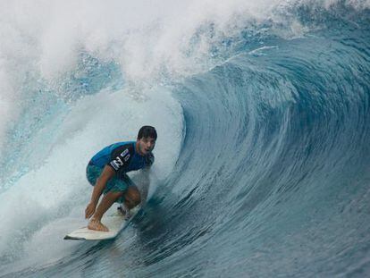 El surfista brasileño Ricardo dos Santos.