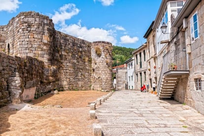 Historic complex of Ribadavia, next to the Sarmiento palace.