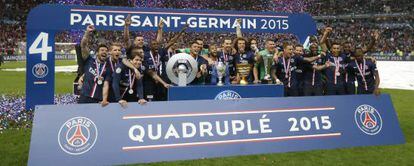 El PSG celebra el título de la Copa de Francia.
