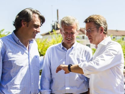 De izquierda a derecha, Diego Calvo, Alfonso Rueda y Alberto Núñez Feijóo, durante un acto en 2016.