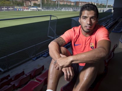 Luis Suárez durant l'entrevista que va concedir a EL PAÍS a la Ciutat Esportiva.