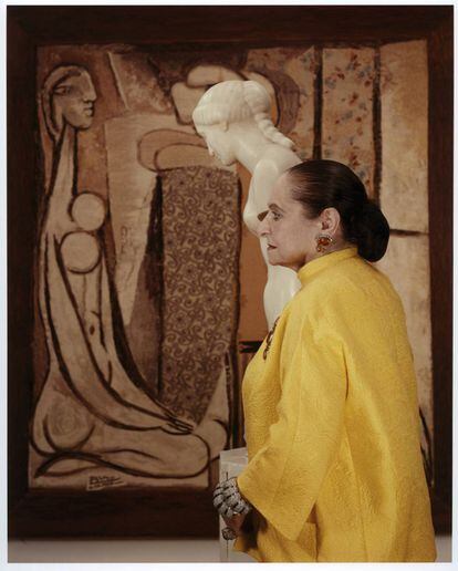 Helena Rubinstein, fotografiada por Erwin Blumenfeld en Nueva York en 1955.