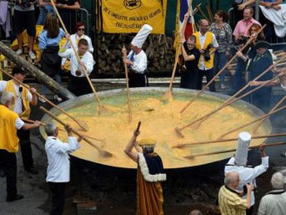 El pueblo de Malmedy desafía la crisis de los huevos con fipronil manteniendo su tradicional celebración gastronómica anual