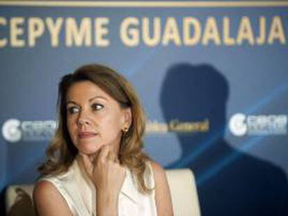 La presidenta del Gobierno de Castilla-La Mancha, María Dolores de Cospedal, durante la clausura de la 35 asamblea de la confederación provincial de empresarios CEOE-CEPYME de Guadalajara.