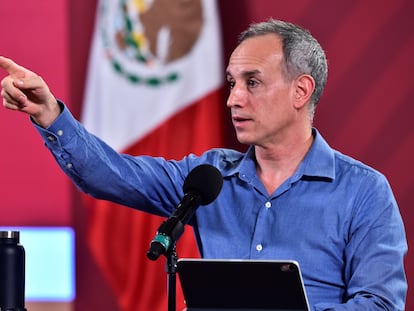 El subsecretario de Prevención y Promoción de la Salud, Hugo López-Gatell, durante una rueda de prensa en el Palacio Nacional de Ciudad de México.