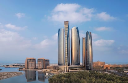 Las torres Conrad Abu Dabi Etihad, que albergarán el próximo restaurante de José Pizarro.