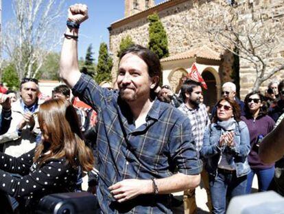 Pablo Iglesias, secretario general de Podemos, participa en la marcha del Primero de Mayo de Puertollano (Ciudad Real).