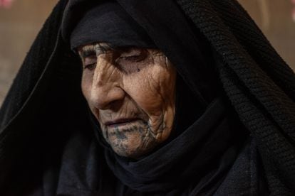 A sus 113 años, Hamde Fares es una de las refugiadas sirias de Líbano más longevas. Otros 50 desplazados, entre más de 865.000 refugiados, superan el siglo de vida.