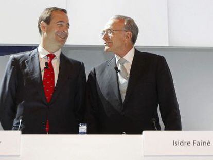 El presidente de CaixaBank, Isidre Fain&eacute;, y el consejero delegado, Gonzalo Gort&aacute;zar.
