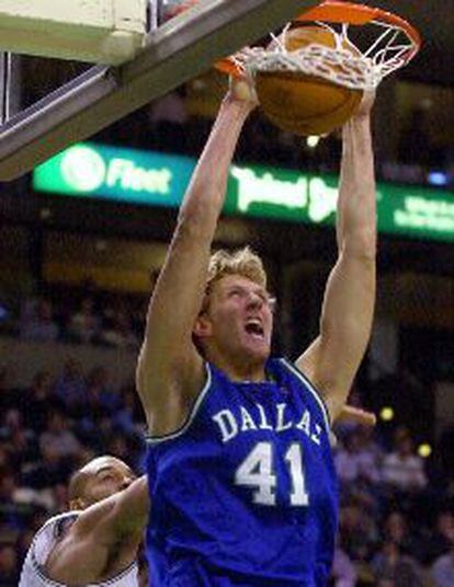 Dirk Nowitzki.