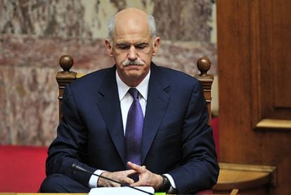 El primer ministro griego, Yorgos Papandreu, ayer en el Parlamento.