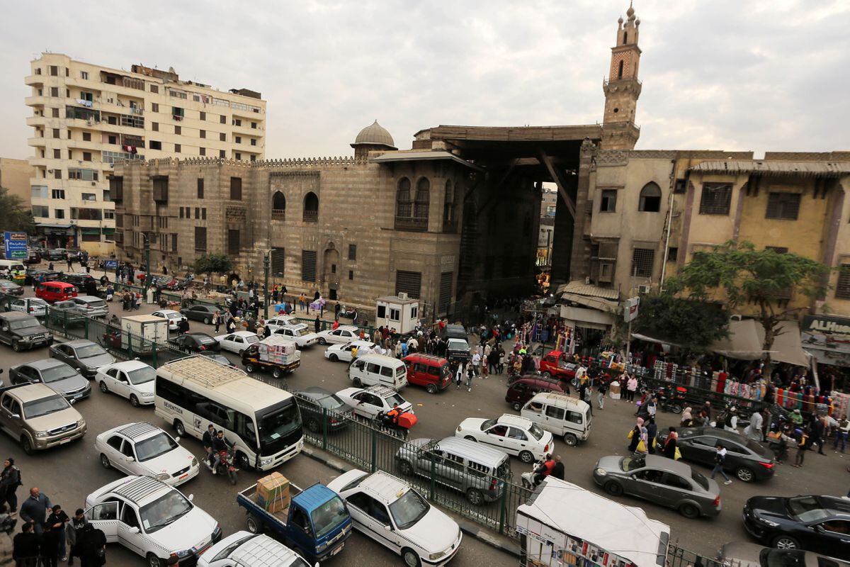 La odisea de comprarse un coche en Egipto | Negocios