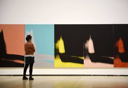Shadows, de Andy Warhol. Los usuarios de Internet calificaron las obras del Guggenheim como “garabatos”.