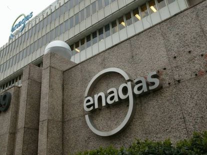 Vista exterior de la sede de Enagás, en Madrid.