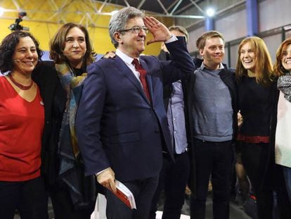 Jean-Luc Mélenchon saluda al míting de Catalunya en Comú-Podem.