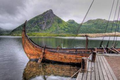 El fotógrafo especializado en viajes Gonzalo Azumendi guía un viaje de espíritu vikingo a cabo Norte, en Noruega.