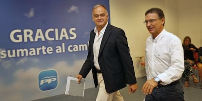 González Pons y Castellano, en la sede del PPCV, durante la presentación de la escuela de verano del partido.