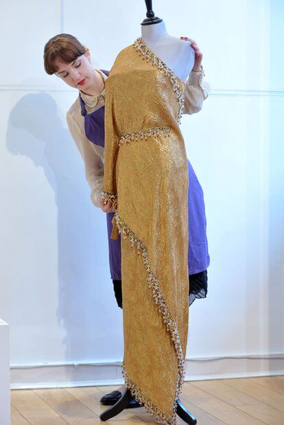 El sari dorado de Elizabeth Taylor.