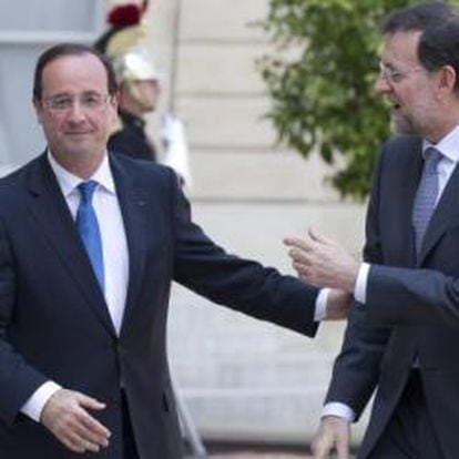 Rajoy a su llegada al Elíseo.