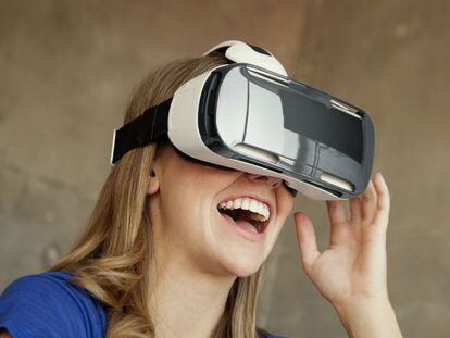 Las gafas de realidad virtual Samsung Gear VR a la venta en España el 13 de febrero