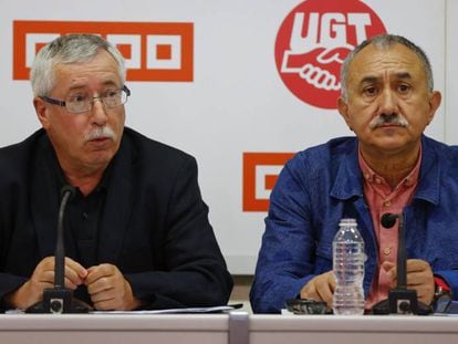Los secretarios generales de UGT, Pepe &Aacute;lvarez y de CCOO, Ignacio Fern&aacute;ndez Toxo.