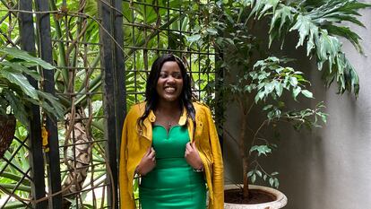 Ashley Karanja, dueña de 'The Errands Girl', una pequeña empresa de recados en Nairobi, Kenia.
