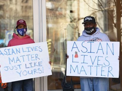 Manifestación contra la violencia hacia la comunidad asiática en Estados Unidos, este martes en Nueva York.