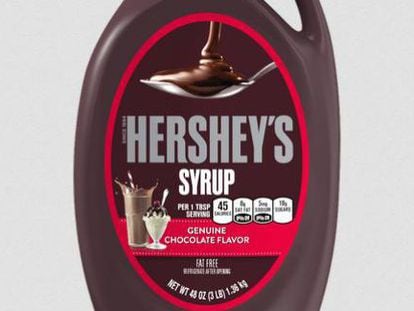 Un bote de sirope de Hershey&#039;s.