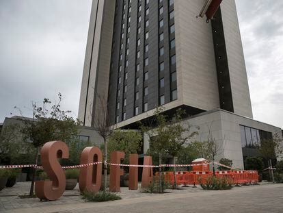 El hotel Sofía, símbolo de los establecimientos cerrados por la covid y de los que se han vendido este año.