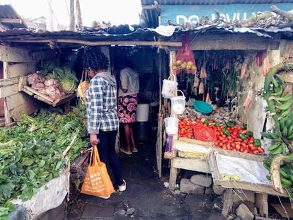 The vegetable and fruit kiosk of Silus Mutua.