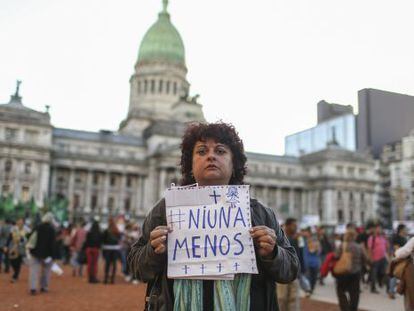 Miles de personas se concentraron el pasado ayer en Argentina, Uruguay y Chile para rechazar la violencia machista.