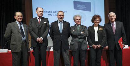 Los directores de los Institutos Cervantes con motivo del 25 aniversario.