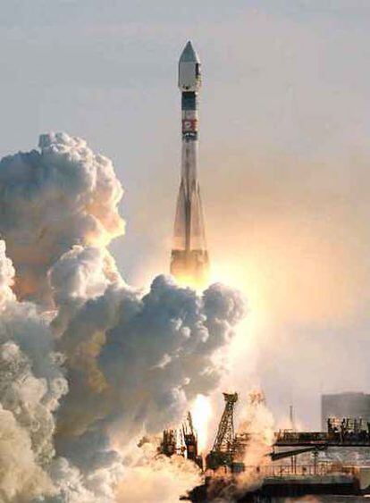 Lanzamiento de un cohete con un satélite Galileo en Kazajistán.