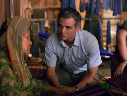 Wagner Moura y Ana de Armas, en 'Sergio'.