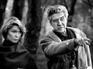 Alain Resnais y Ellen Burstyn en el rodaje de 'Providence'.