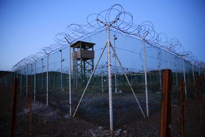 Vallas protectoras, el pasado marzo, en los alrededores de los campos de detención en la base militar de Guantánamo
