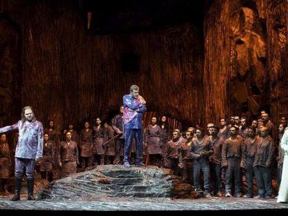 Un momento del ensayo general de Lohengrin, en el Teatro Real. 