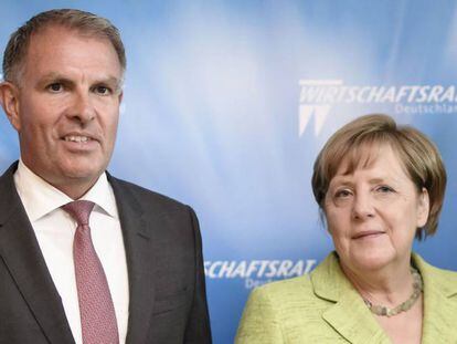El presidente y CEO de Lufthansa, Carsten Spohr, y la canciller alemana, Angela Merkel, en 2017.